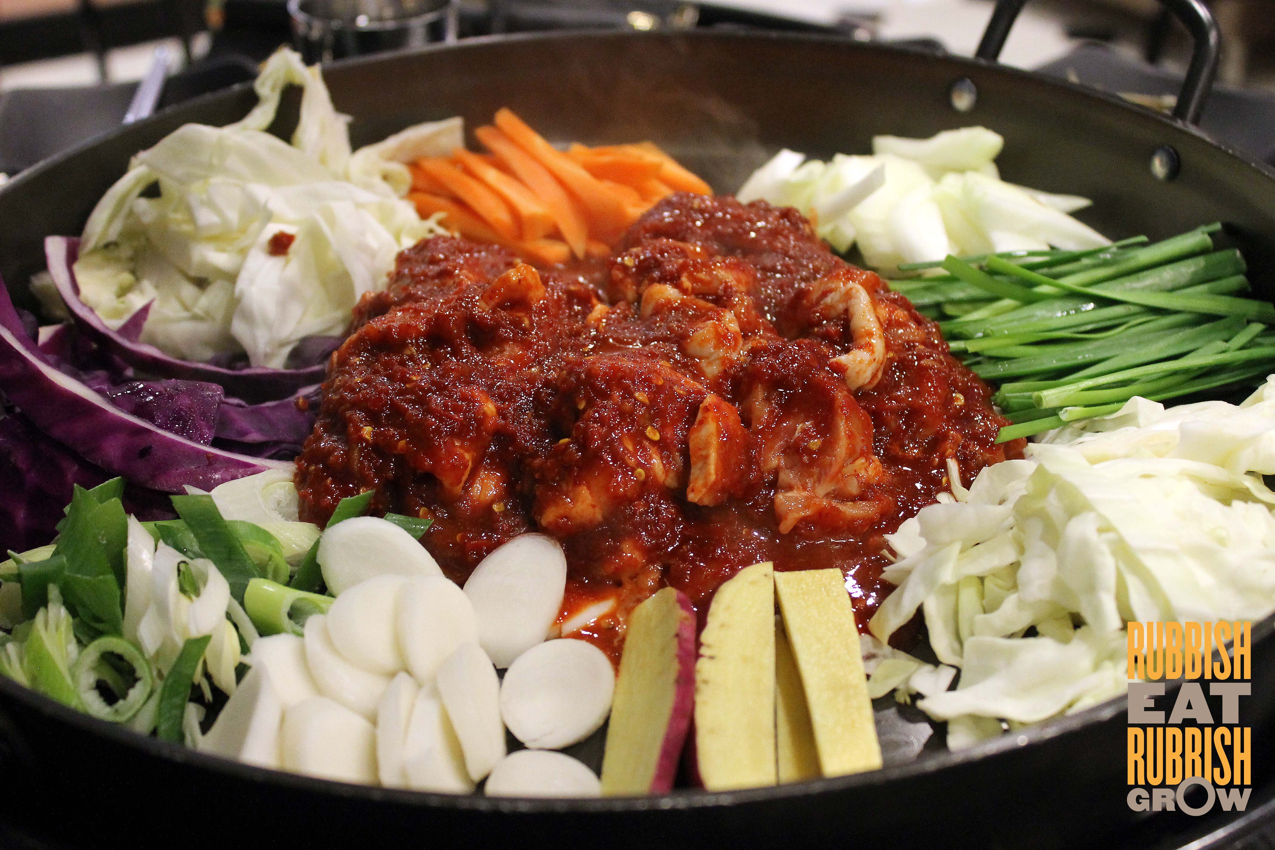 Running Man – Gangnam Restaurant Korean BBQ, Chinatown