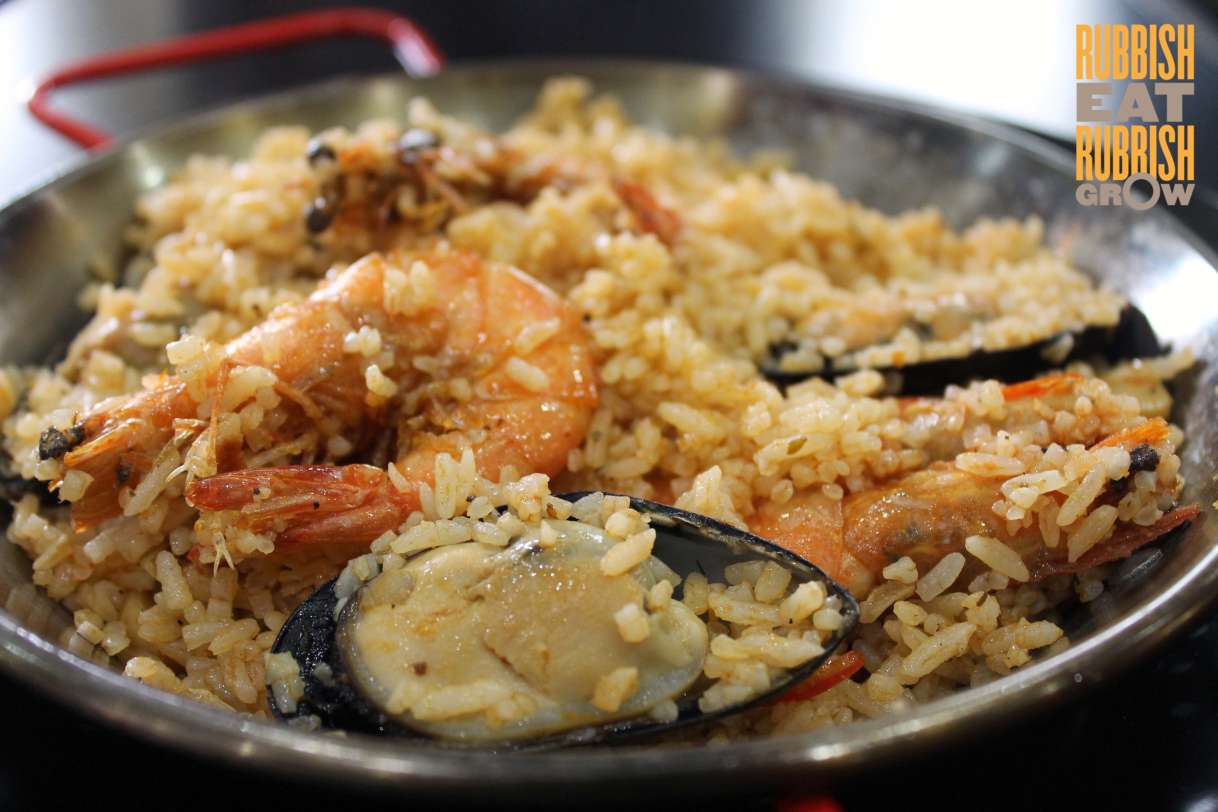 Dad’s Corner, Roadside Cafe, Singapore Shopping Centre