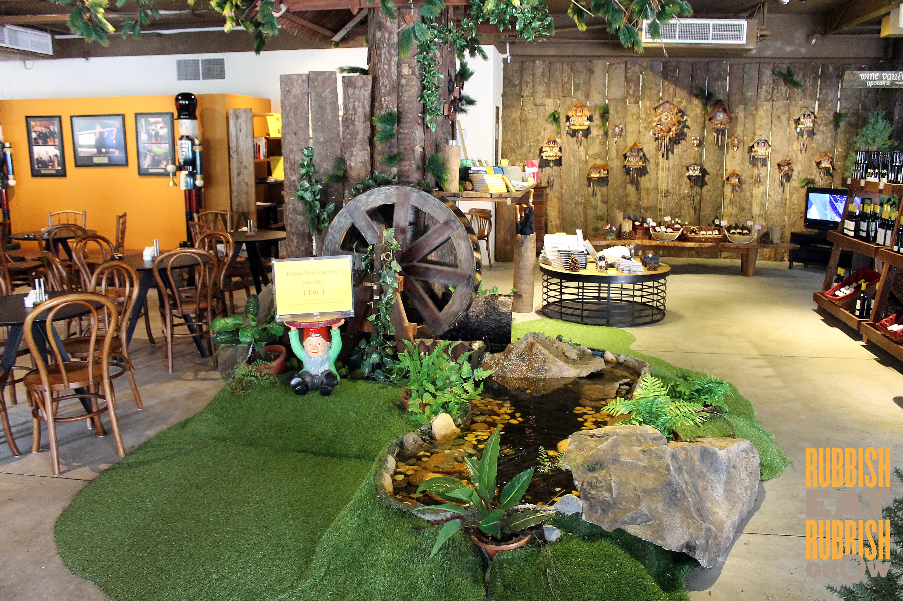 Stuttgart Blackforest Boutique S-Cafe, Bugis