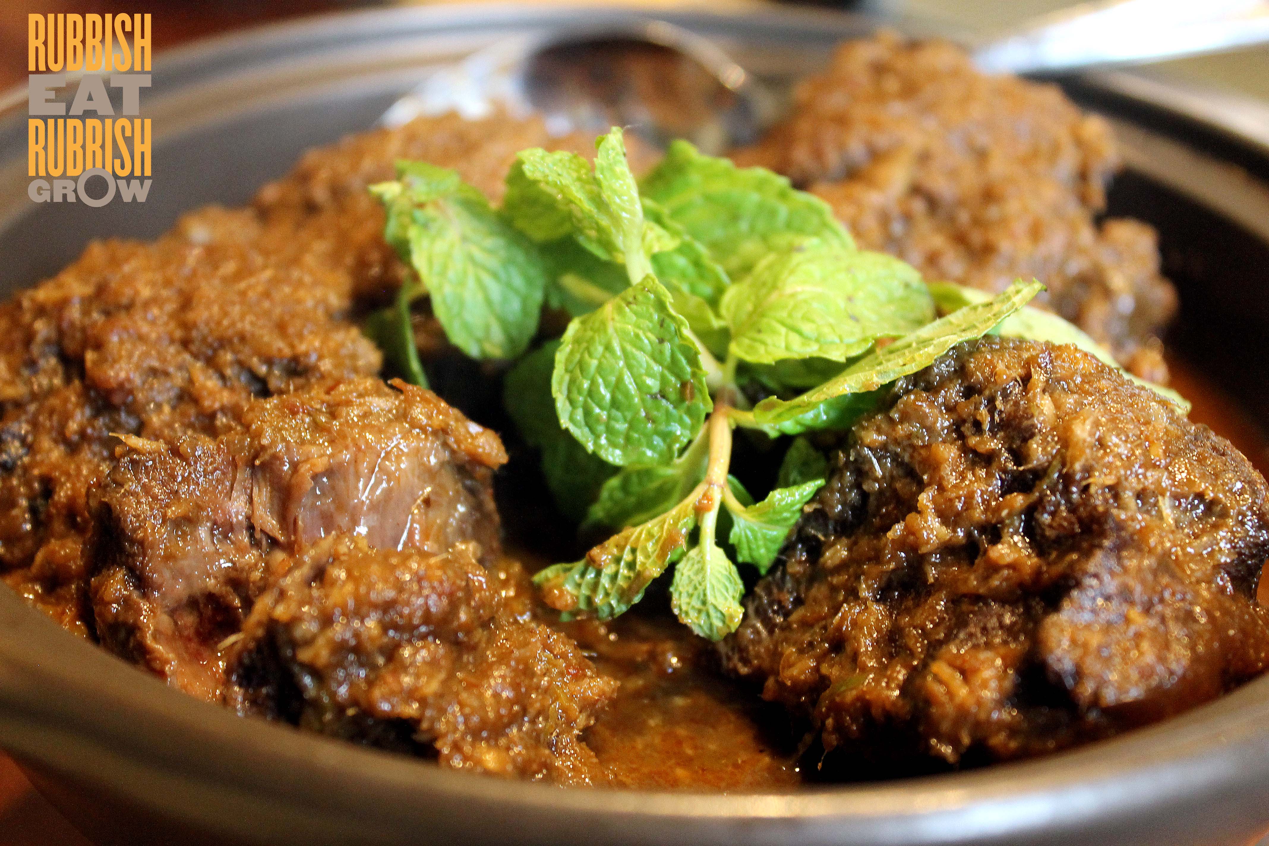 Indocafe The White House, Newton