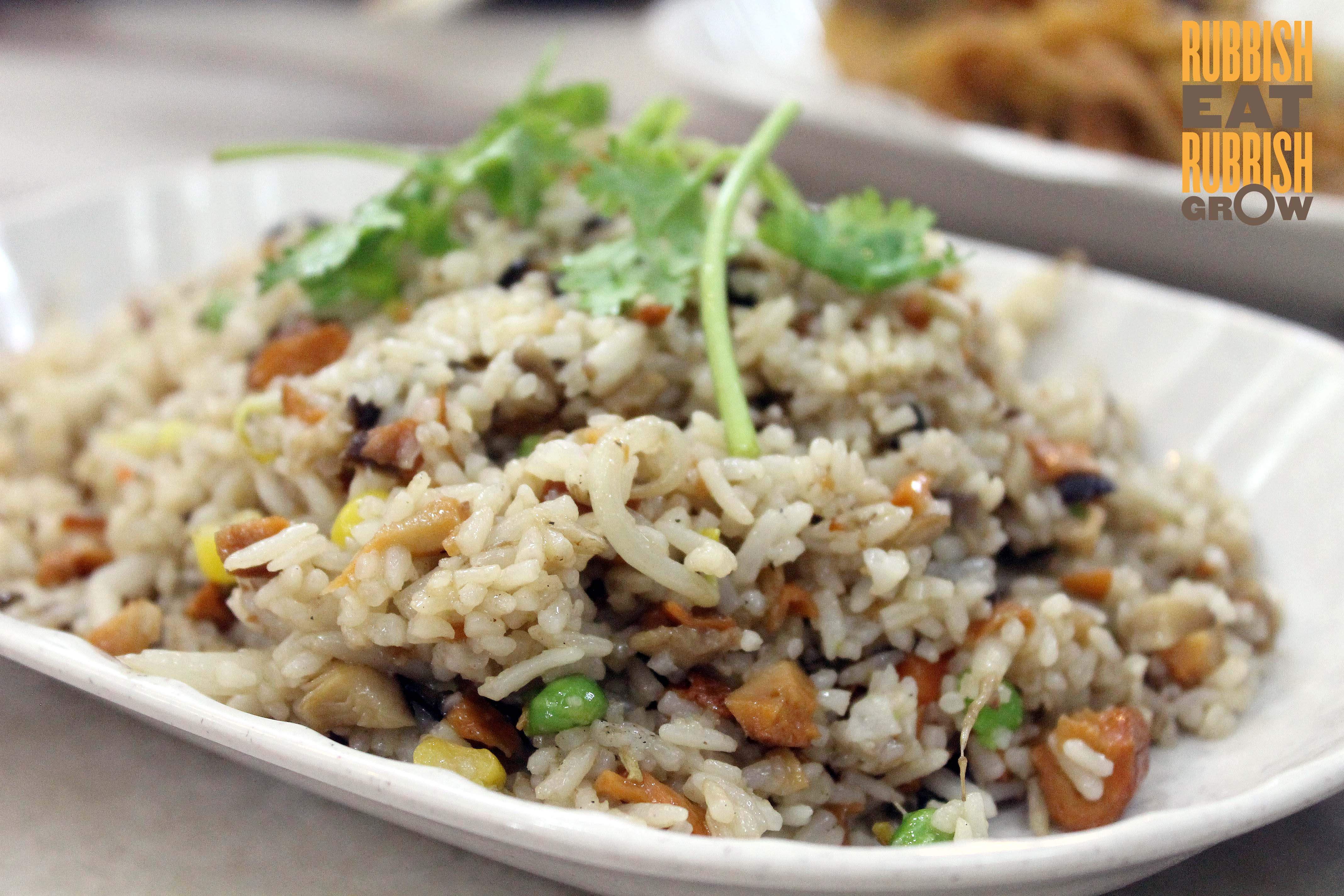 Zen Fut Sai Kai Vegetarian Restaurant 真佛世界, Kitchener Road: Oldest Surviving Vegetarian Restaurant in Singapore since 1953