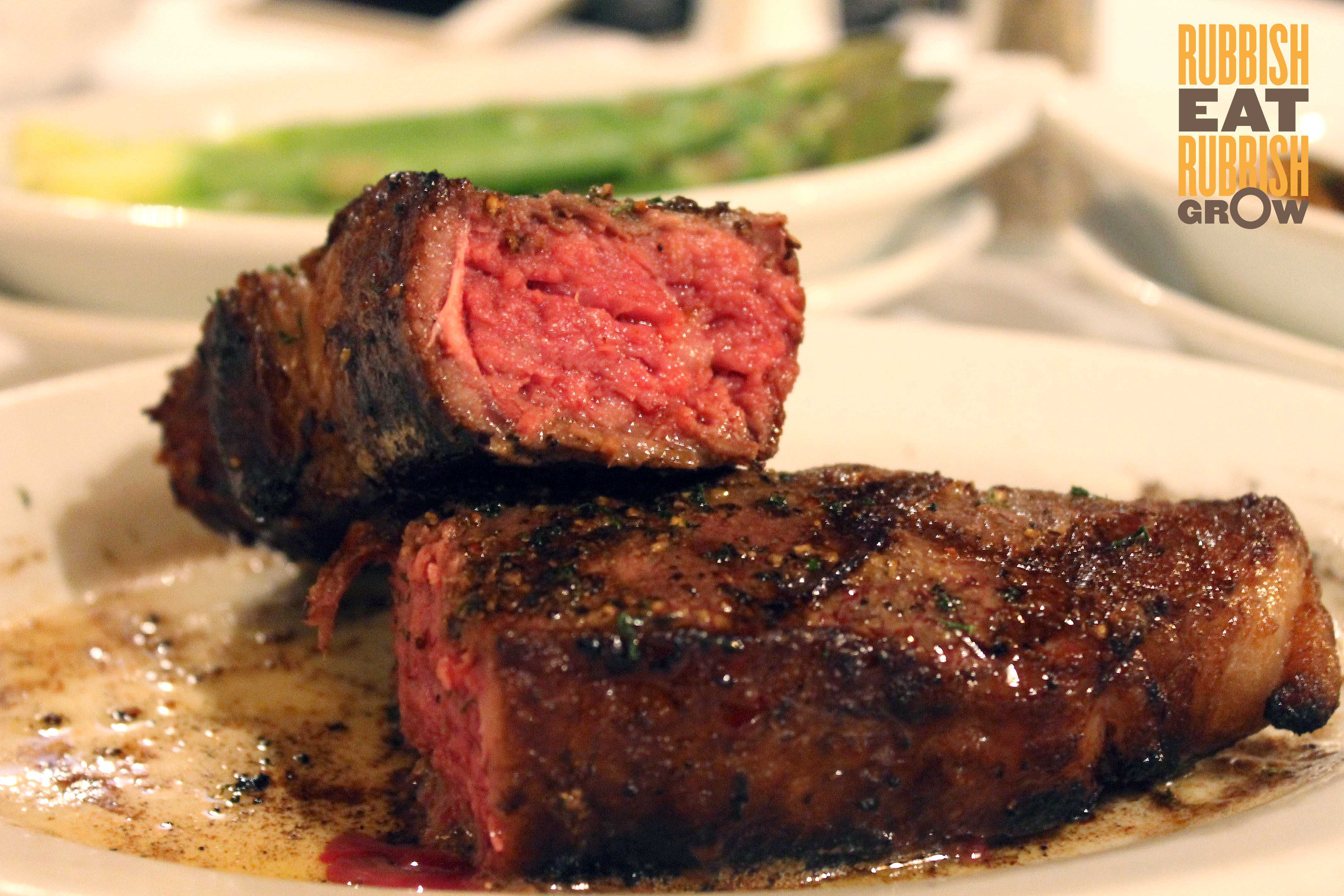 Ruth’s Chris Steakhouse, Marina Mandarin Hotel: Bold, Masculine, and Audacious