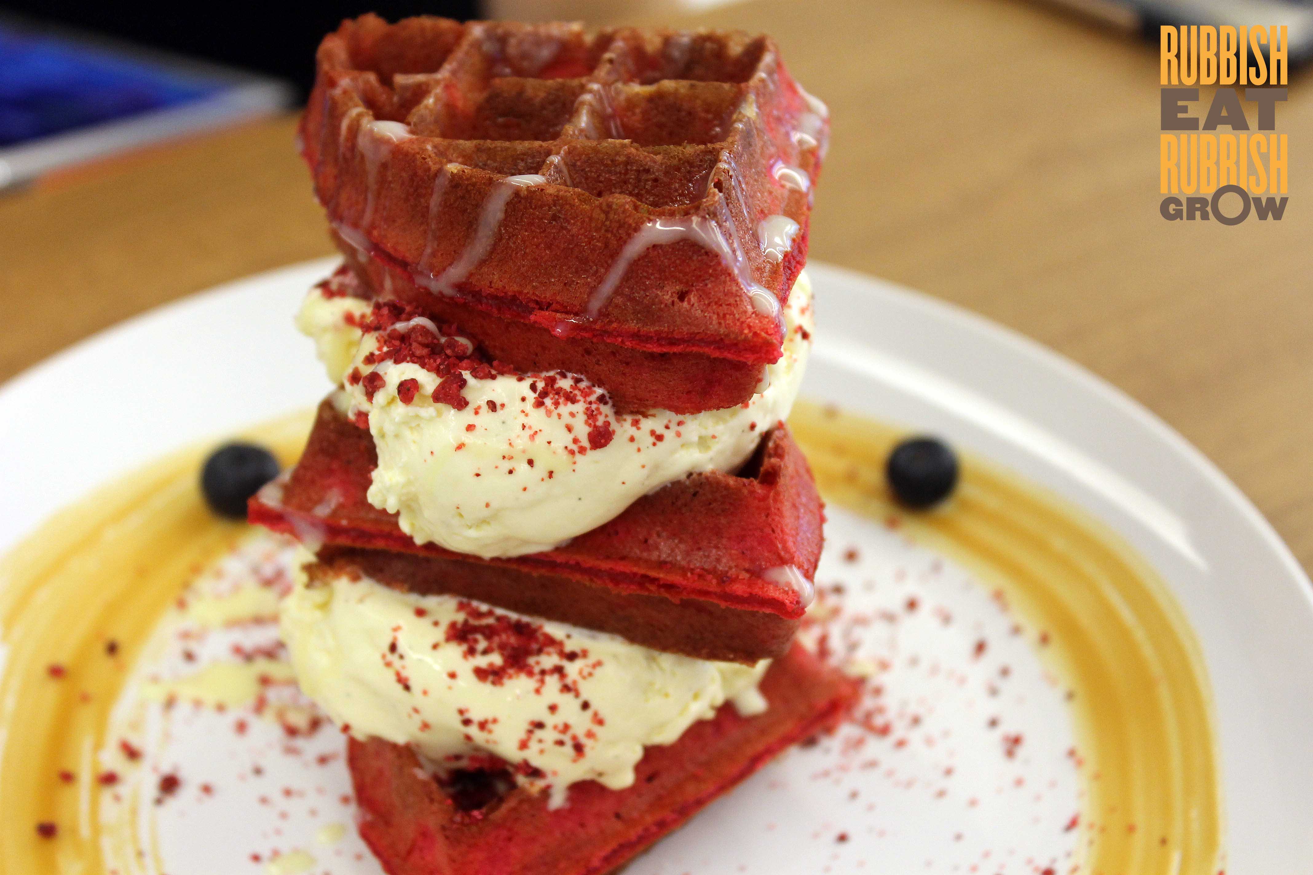 Montana Brew Bar, POMO: Sydney-Styled Cafe, Waffles and Coffee Specialist