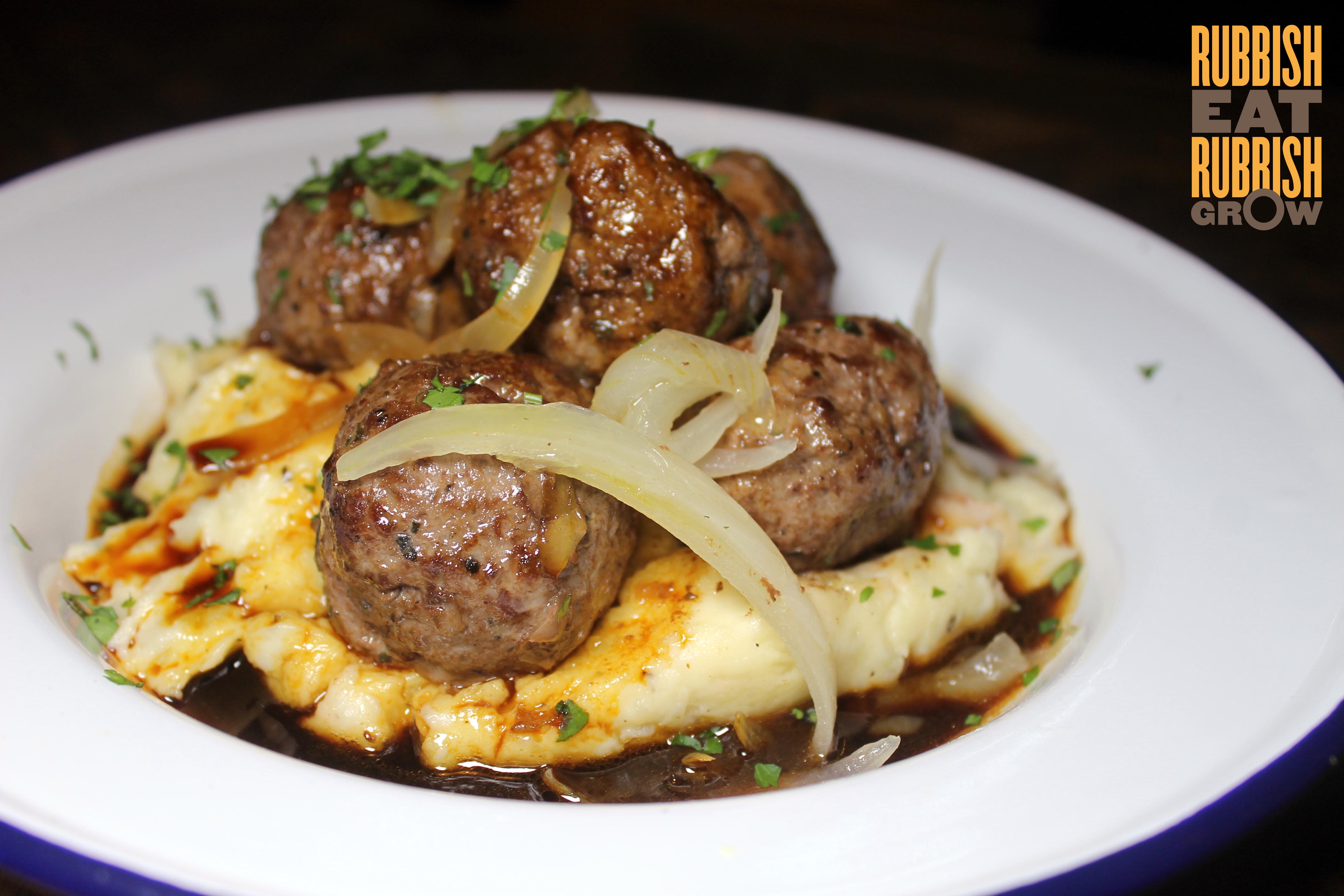 Club Meatballs, China Square Central: Pimp My 1-for-1 Balls