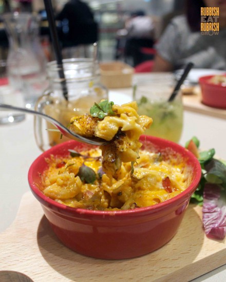 Redpan, Marina Square: BESTEST Modern Singapore Fusion Food by GRUB and DP Architects