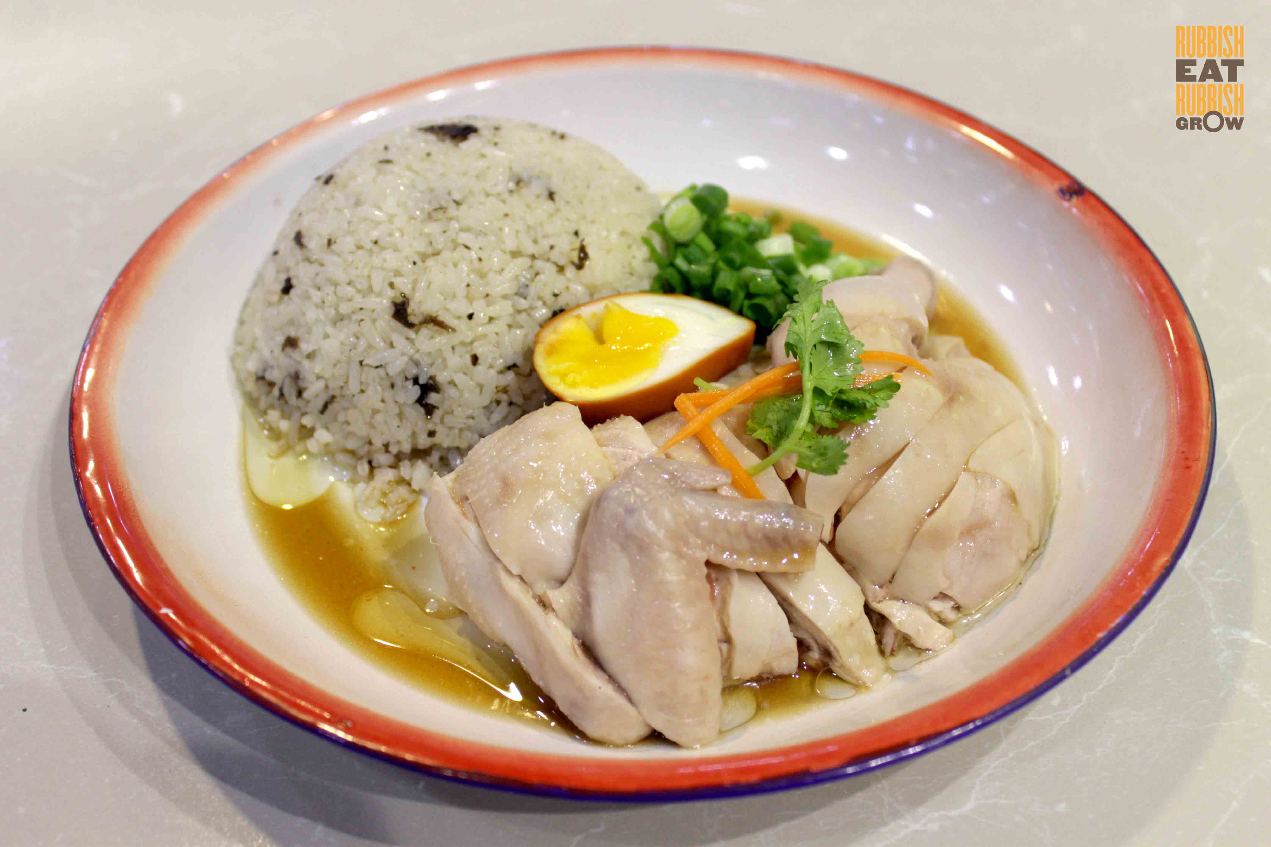 Eat Chicken Rice, Cineleisure Orchard: Truffle Chicken Rice and Other Singapore-Inspired Chicken Rice Bowls At Only $8.90 Each