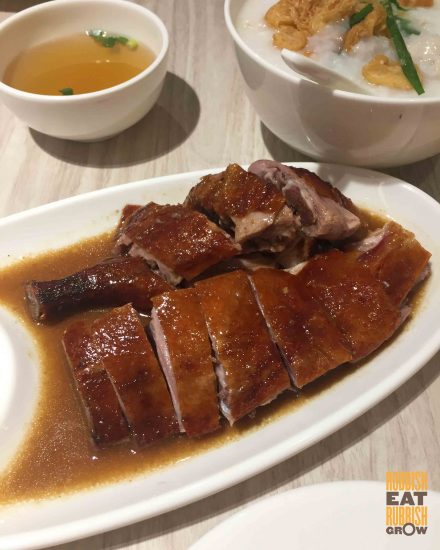 Royal London Duck @ Compass One VS London Fat Duck @ Waterway Point: Which Is Better?