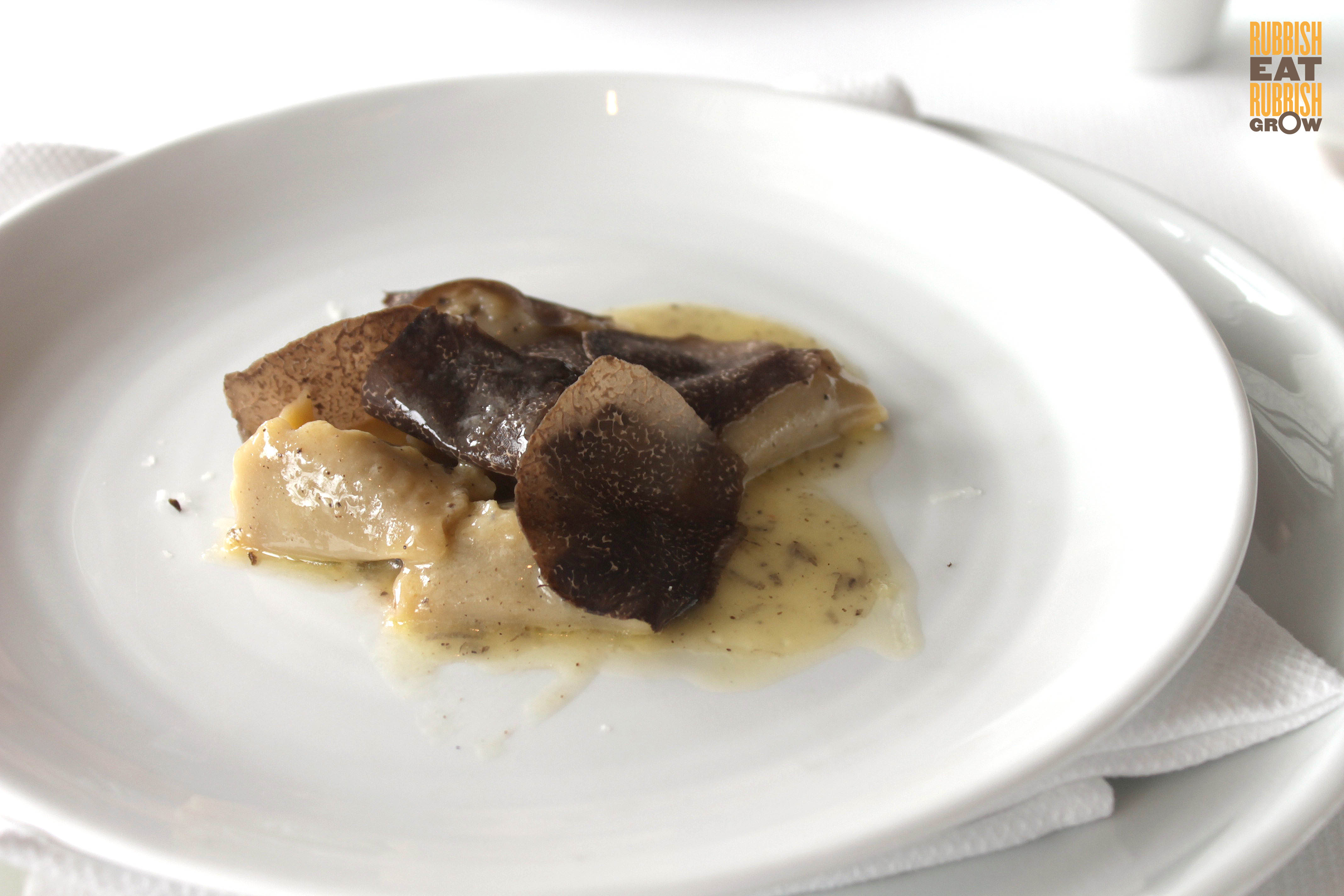 Spago by Wolfgang Puck, Marina Bay Sands: AMAZING Californian Food With Asian Accents, Another “Best Restaurants of the Year”