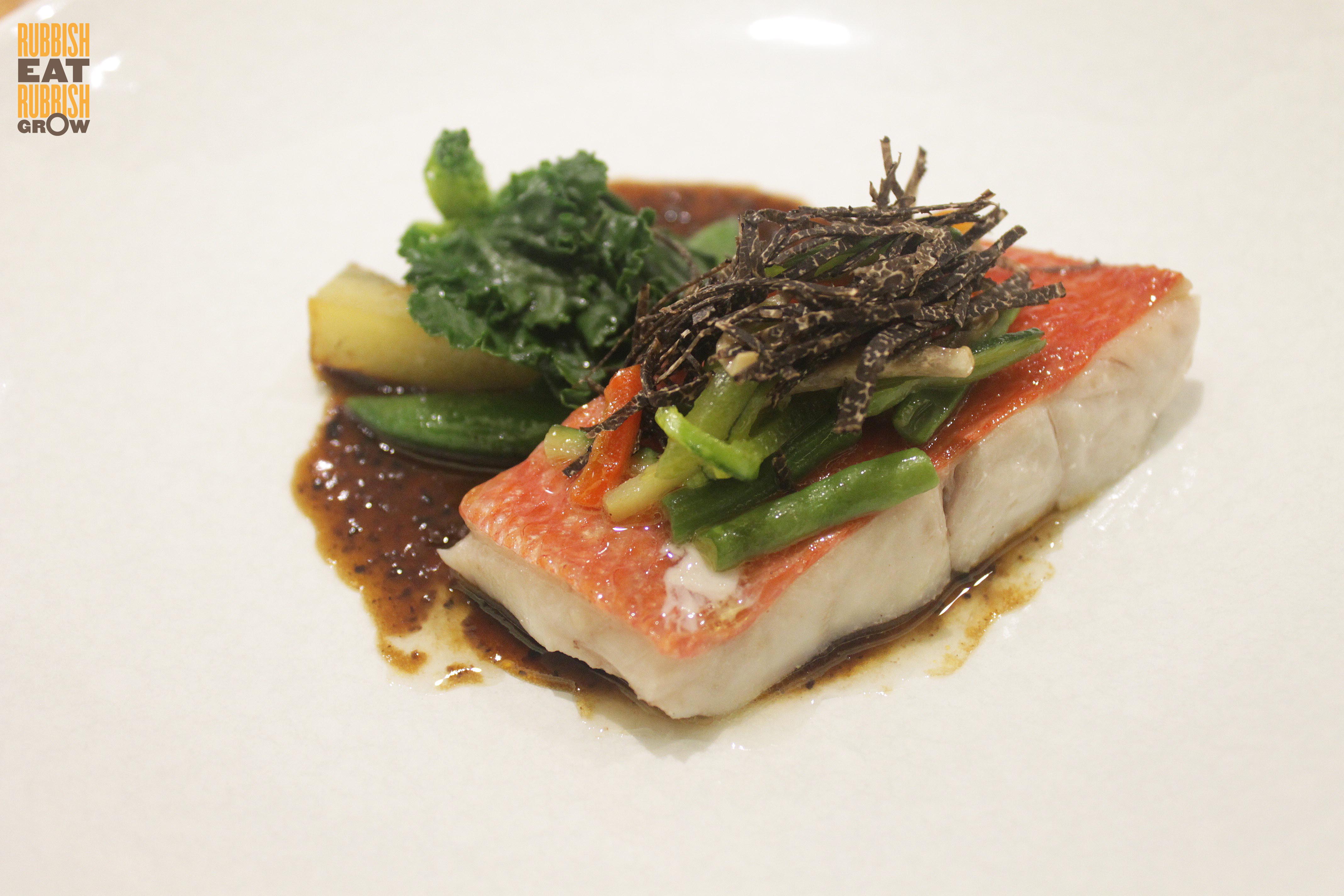 Beni, Mandarin Gallery: I’ve Eaten at ALL the Michelin-Starred Restaurants in Singapore!