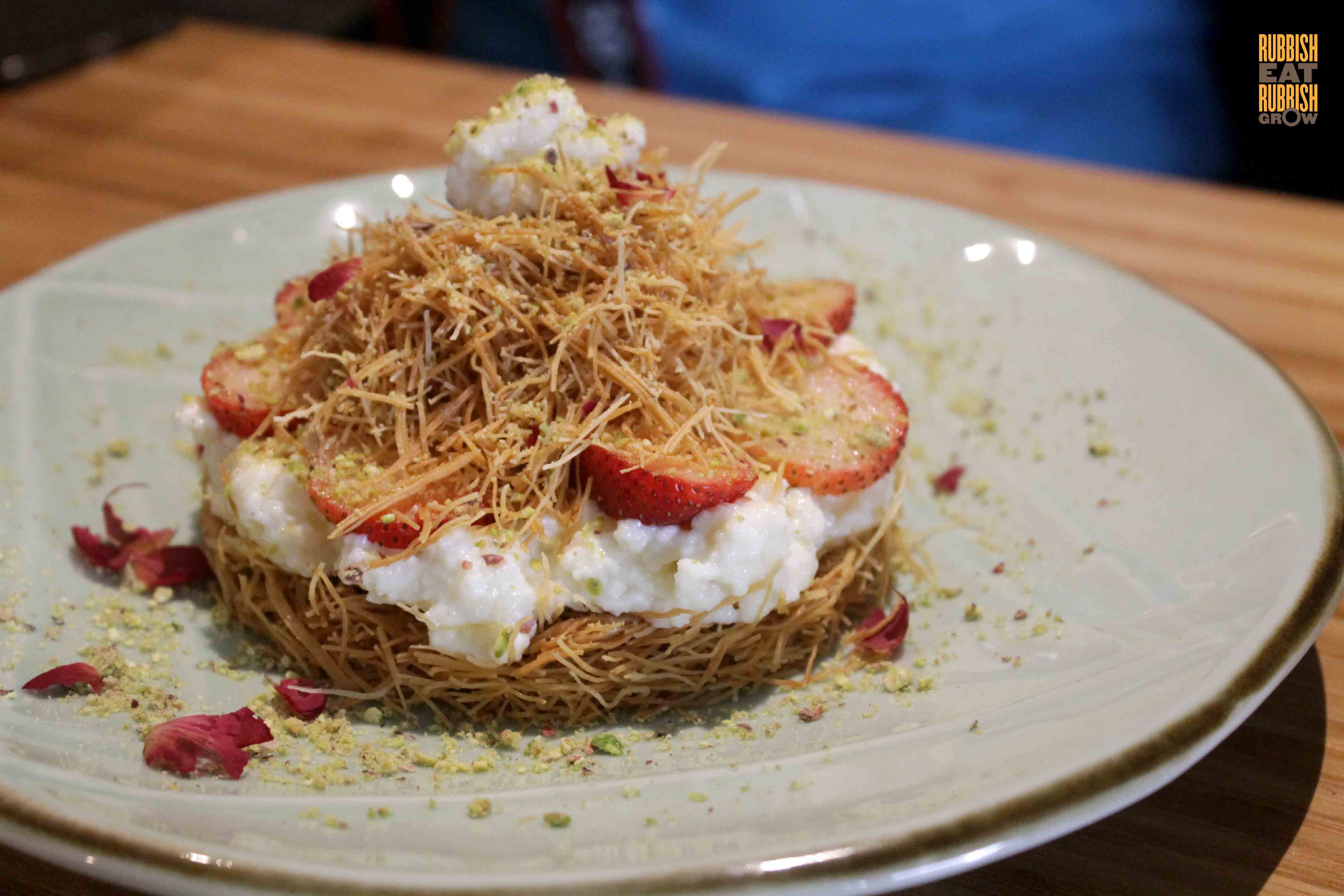 Urban Bites, Telok Ayer: A New Lebanese Cuisine Version (2.0) is Available. Would You Like to Download It and Update Your iFood Now?