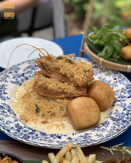 Herit8ge, Jewel: 70s Singapore-fusion Food on the Top of the Waterfall