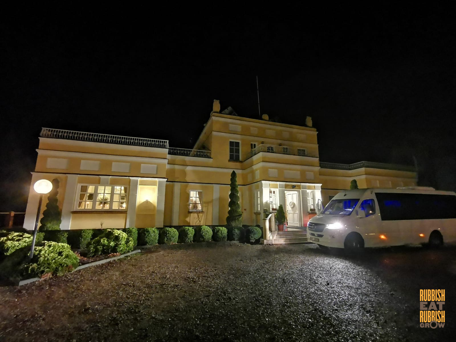 Pałacyk Gozdawa, Poland: We Dined in a Palace, Feasting On Old Polish Cuisine