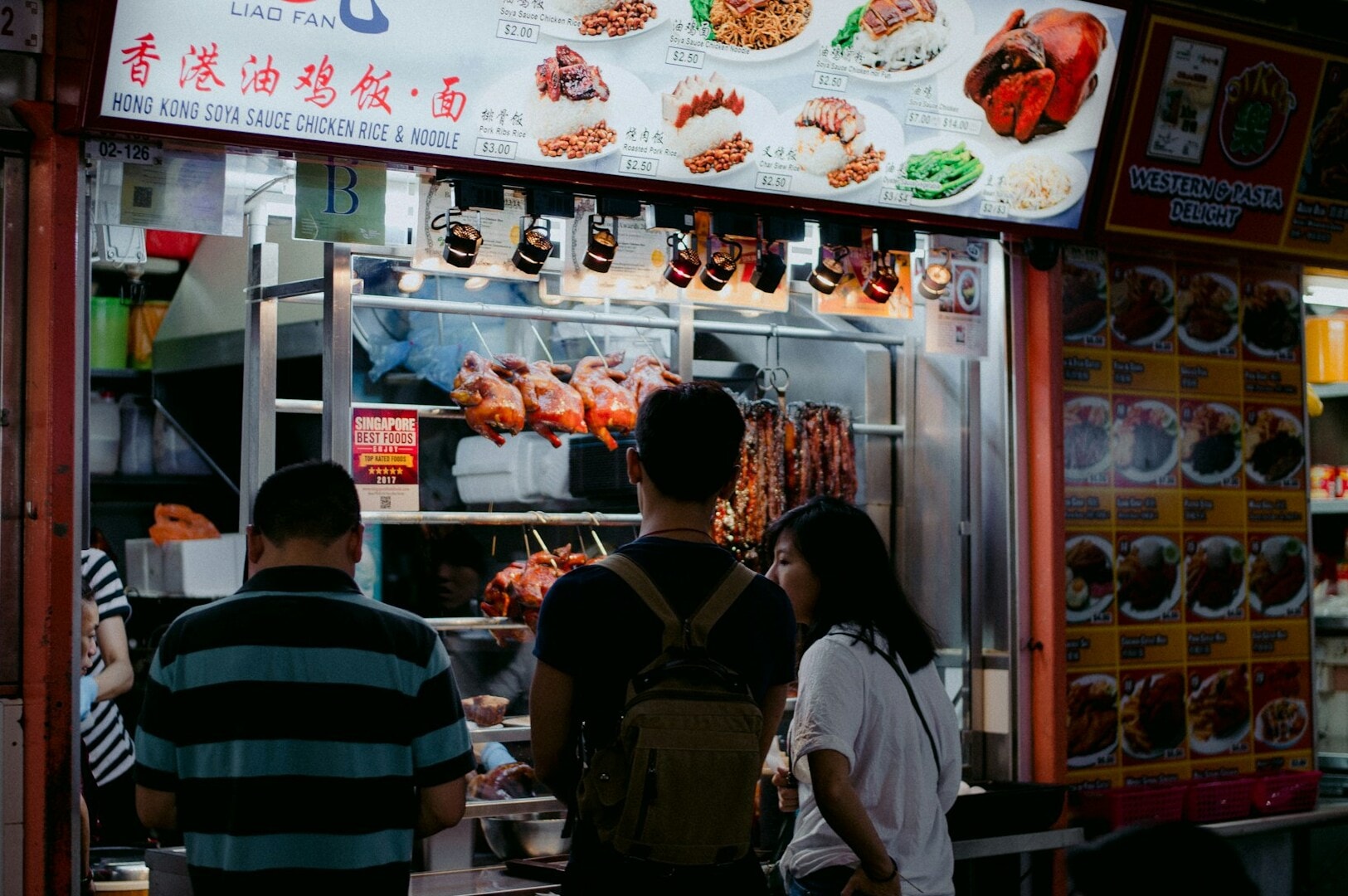 Hawker Food Singapore: Why It Tastes Different Now – A Historical & Cultural Breakdown