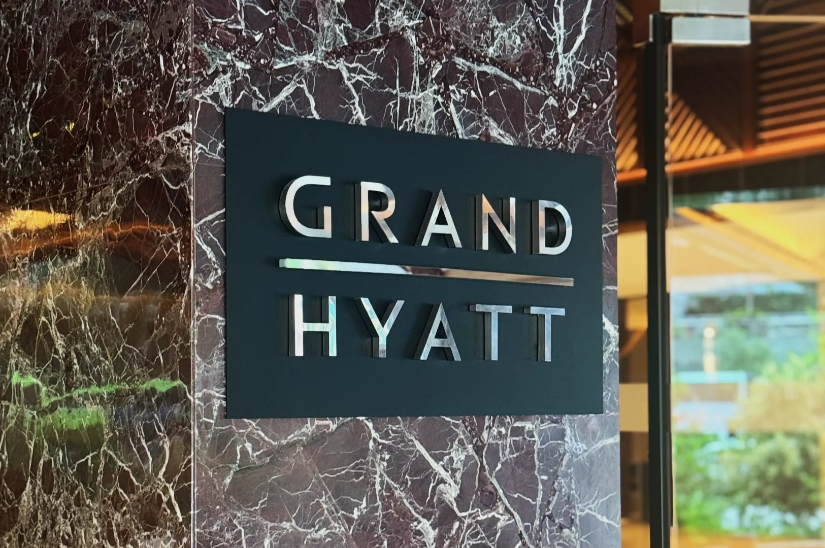 Grand Hyatt Singapore: Big-Hotel Confidence, Garden Energy and a Renovation That Mostly Paid Off
