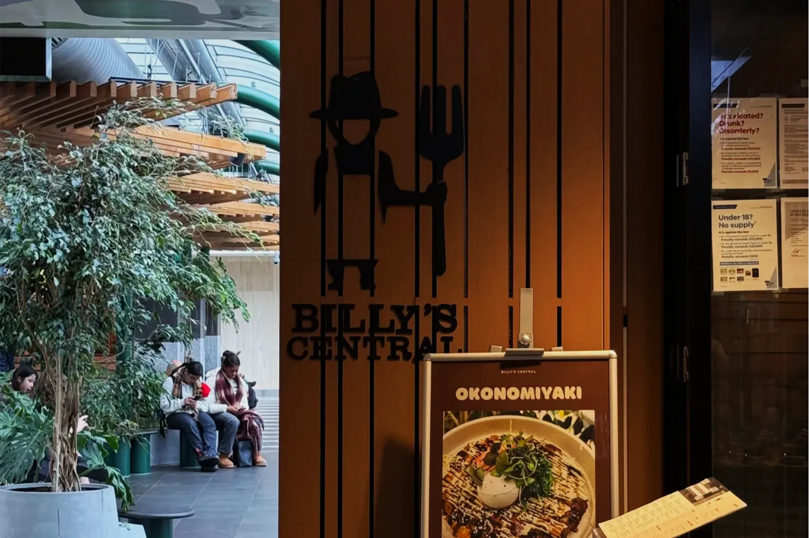 Billy’s Central: What a Melbourne Mall Cafe Can and Cannot Do